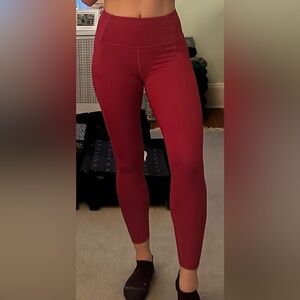Hot Pink Lululemon Speed-Up leggings